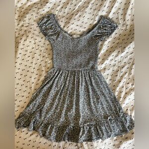 Urban Outfitters Tessie Floral Smocked Midi Dress in Light Blue Floral